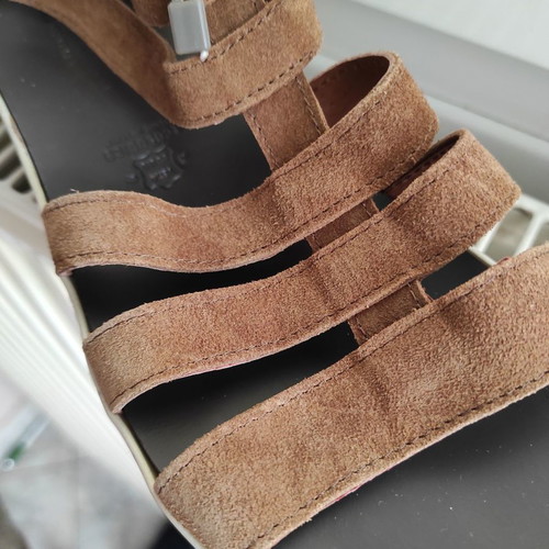 Italian leather sandals new size 39 brown
