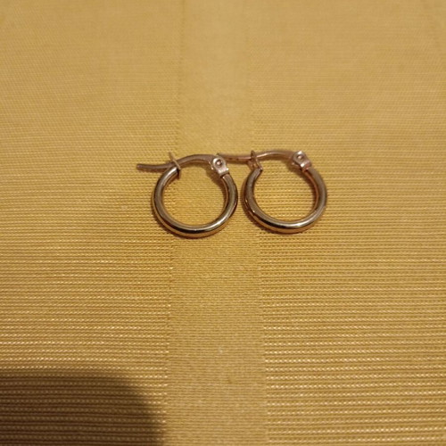 Women's earrings used, various sizes, gold and silver colors