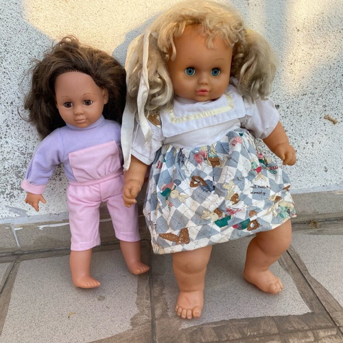 Dolls used, good condition, set of two