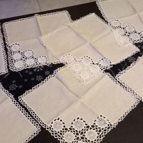 Beige handmade table napkins set of 7 like new