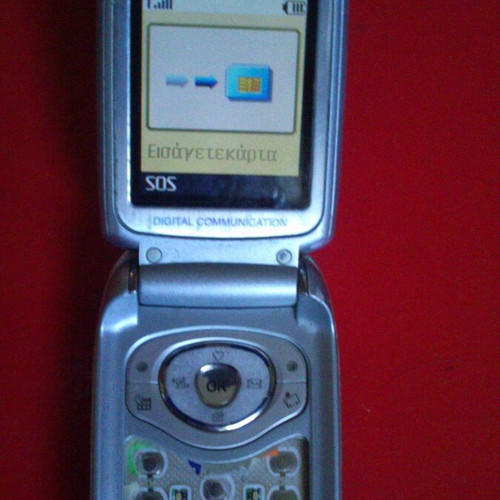 Mobile phones used, set of 4 for spare parts