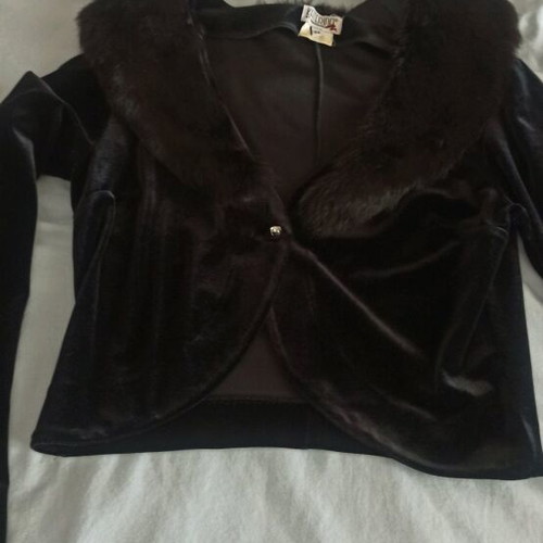 Velvet cardigan with detachable fur collar like new, black