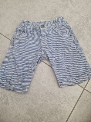 Mothercare ριγέ κοντό παντελόνι για αγόρι σε μπλε και λευκό, 98-104 εκ.