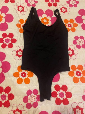 Black bodysuit like new, size S