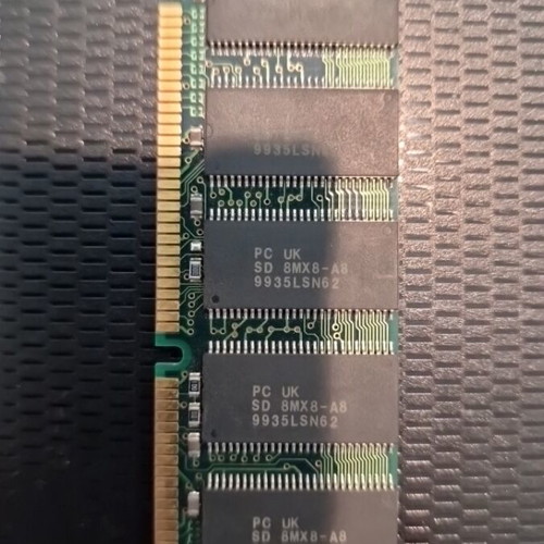 Vintage Ram 64Mb SDR SDRAM 133Mhz used, 7 pieces