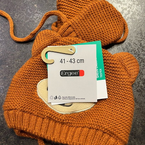 Baby set hat and gloves new, brick red with fleece lining