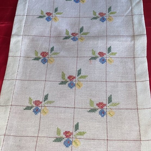 Rectangular table runner with hand embroidery and fringes, new