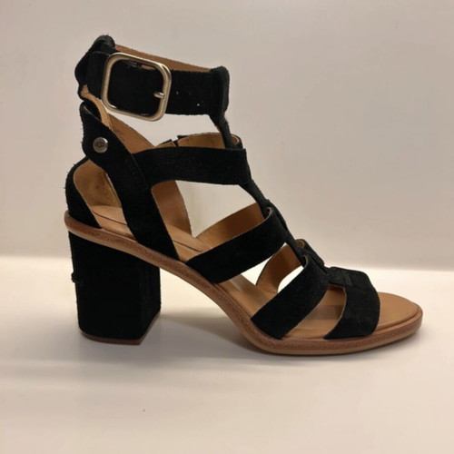 Ugg Macayla Leather Heeled Sandals black suede size EU 38.5 like new