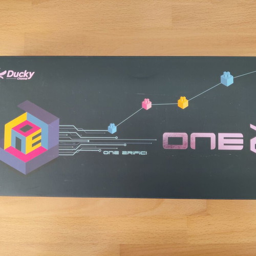 Ducky One 2 TKL RGB mechanical keyboard like new, Cherry MX Brown