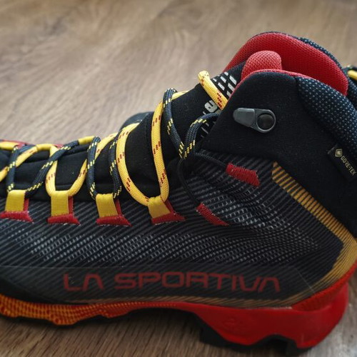La Sportiva Aequilibrium Hike GTX hiking shoes, women's size 40.5
