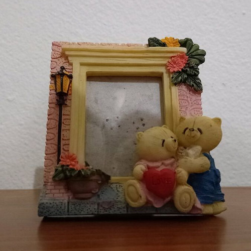 Miniature frame like new