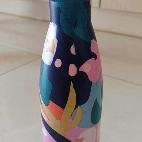 Water Bottle made of Stainless Steel like new