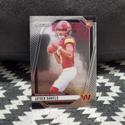 2024 Panini Prizm Rookies #347 Jayden Daniels RC card new