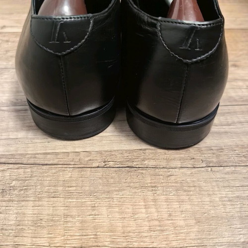 Emporio Armani Elegant Black Shoes like new, size 43