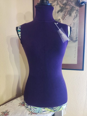 Turtleneck purple s/m, fine knit, new