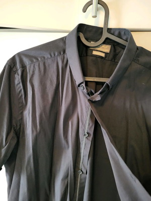 Black short-sleeve men's shirt Zara used, size M