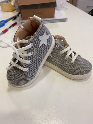 Fabric baptism shoes new for boy size 21