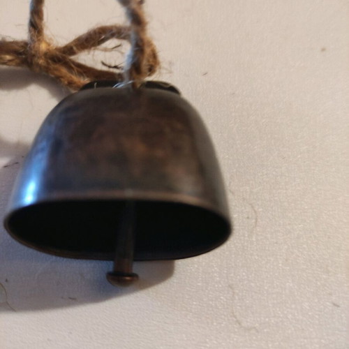 Retro iron bell with bronze color, new, crystal clear sound for horses sheep cows