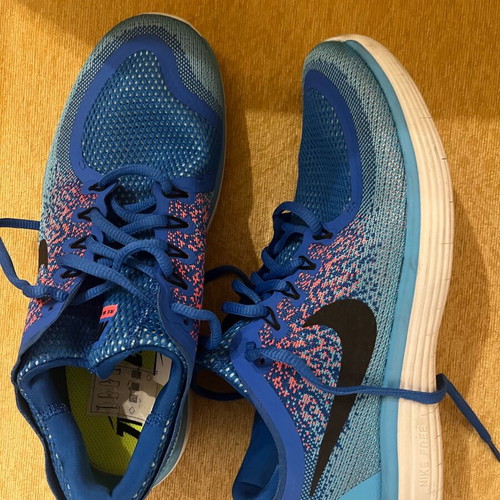 Nike Free Rn Distance 2 athletic shoes used, size 42, blue