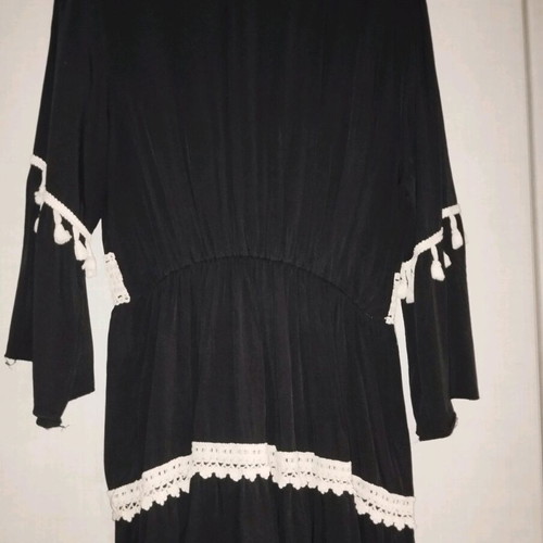 Marlen black dress size M like new