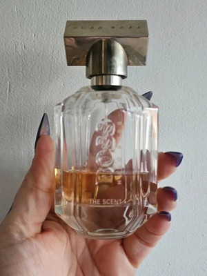 Boss The Scent For Her perfume used Eau de Parfum