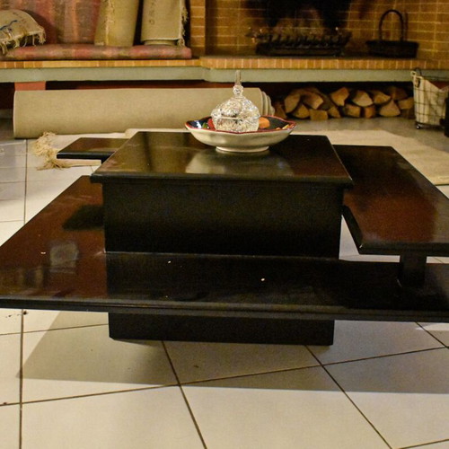 Coffee table black, like new