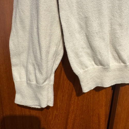 H&M white knitted sweater with color-changing sequin heart, like new