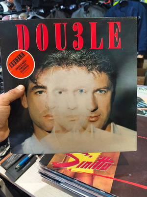 Double vinyl record pop used