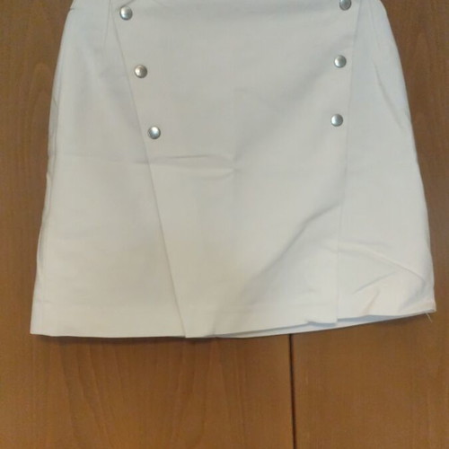 Zara Skirt White Size M Like New