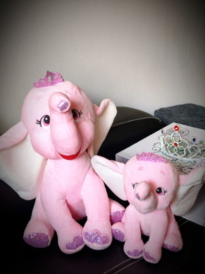 Mama and Baby Elephants plush toys like new