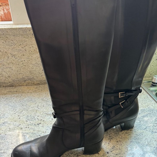 Kalogiou black boots like new, size 39 with wide fit