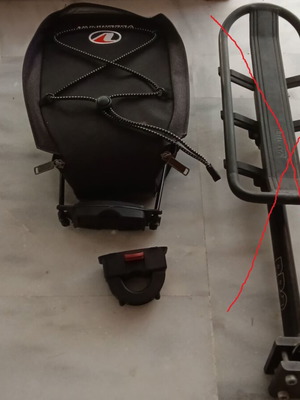 Bicycle handlebar bag like new, detachable