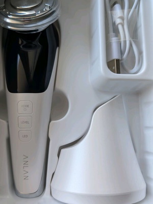 Face Lifting Device like new with different programmes