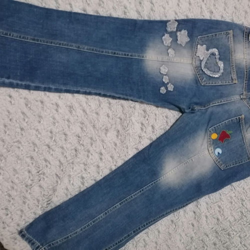 Zara Trf Y2K embroidered denim capri pants size 38 used, blue