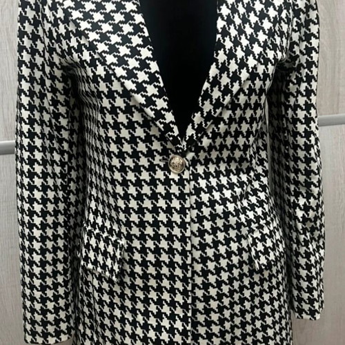 Black and white suit new one size with silver buttons