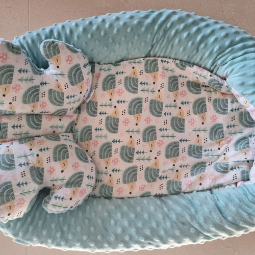 Sensillo Baby Nest with Pillow like new
