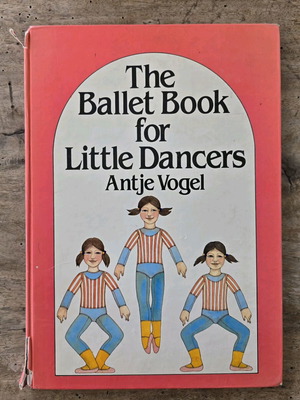 Unique illustrated book used for little dancers