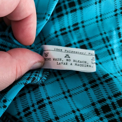 Women's checked long-sleeve shirt like new, black and blue, size M