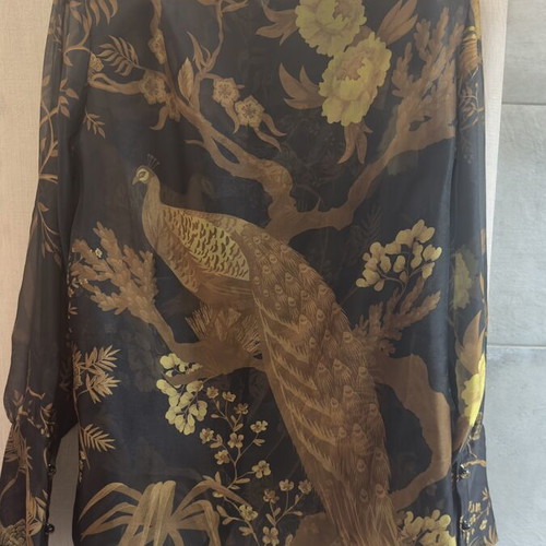 Sheer Printed Nidodileda Shirt Like New, Size S/M, Black and Gold