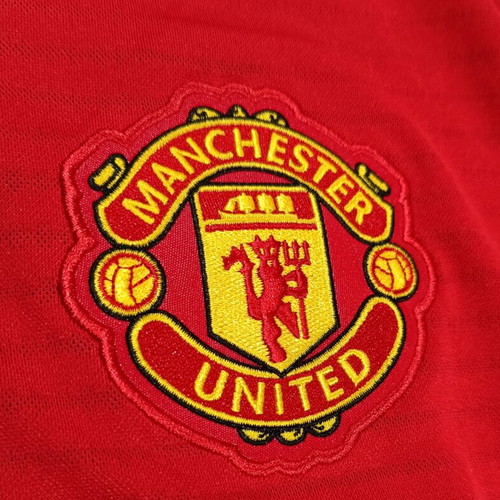Manchester United Adidas 2018 jersey size L like new