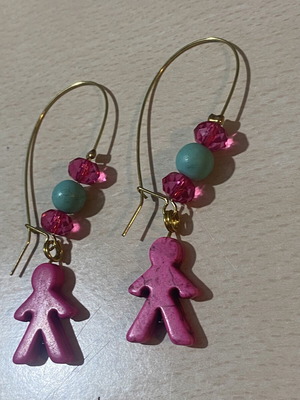 Earrings new with fuchsia colors