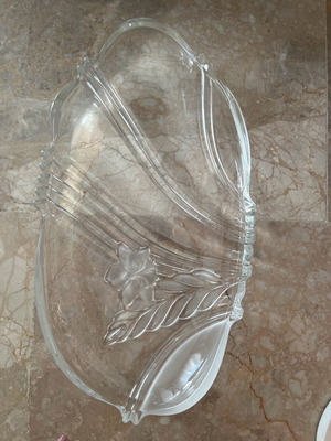 Decorative glass platter like new with embossed flower design