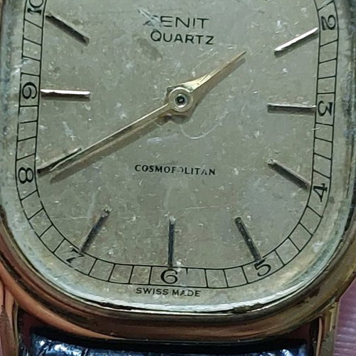 Zenit Vintage Cosmopolitan watch functional with battery in good condition