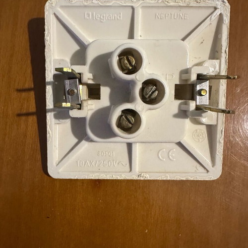 Legrand simple switch used