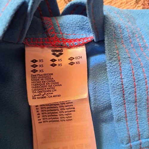 Swimming bathrobe unisex