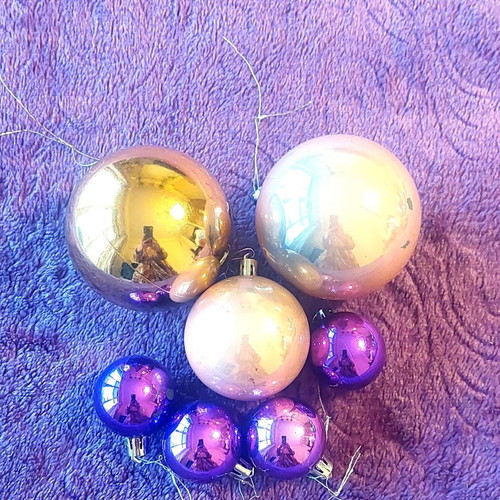 Set of 7 Christmas baubles in purple and pink shades