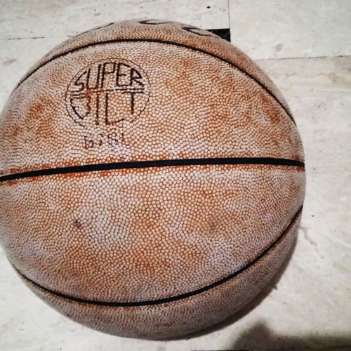 Molten SB-77 Vintage 1992 Basketball collectible used, made in Japan