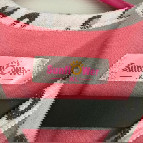 Χειμωνιάτικες πιτζάμες ροζ με σχέδιο σκυλάκι σαν καινούργιο, μέγεθος L