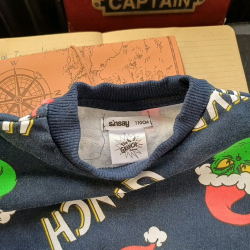 Sinsay children's blouse 110cm new with colorful designs and gift socks