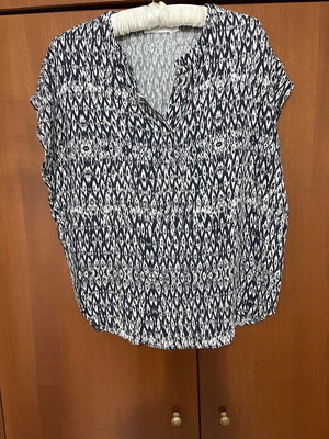 See u Soon women's short-sleeve blouse new, S-M, 100% viscose